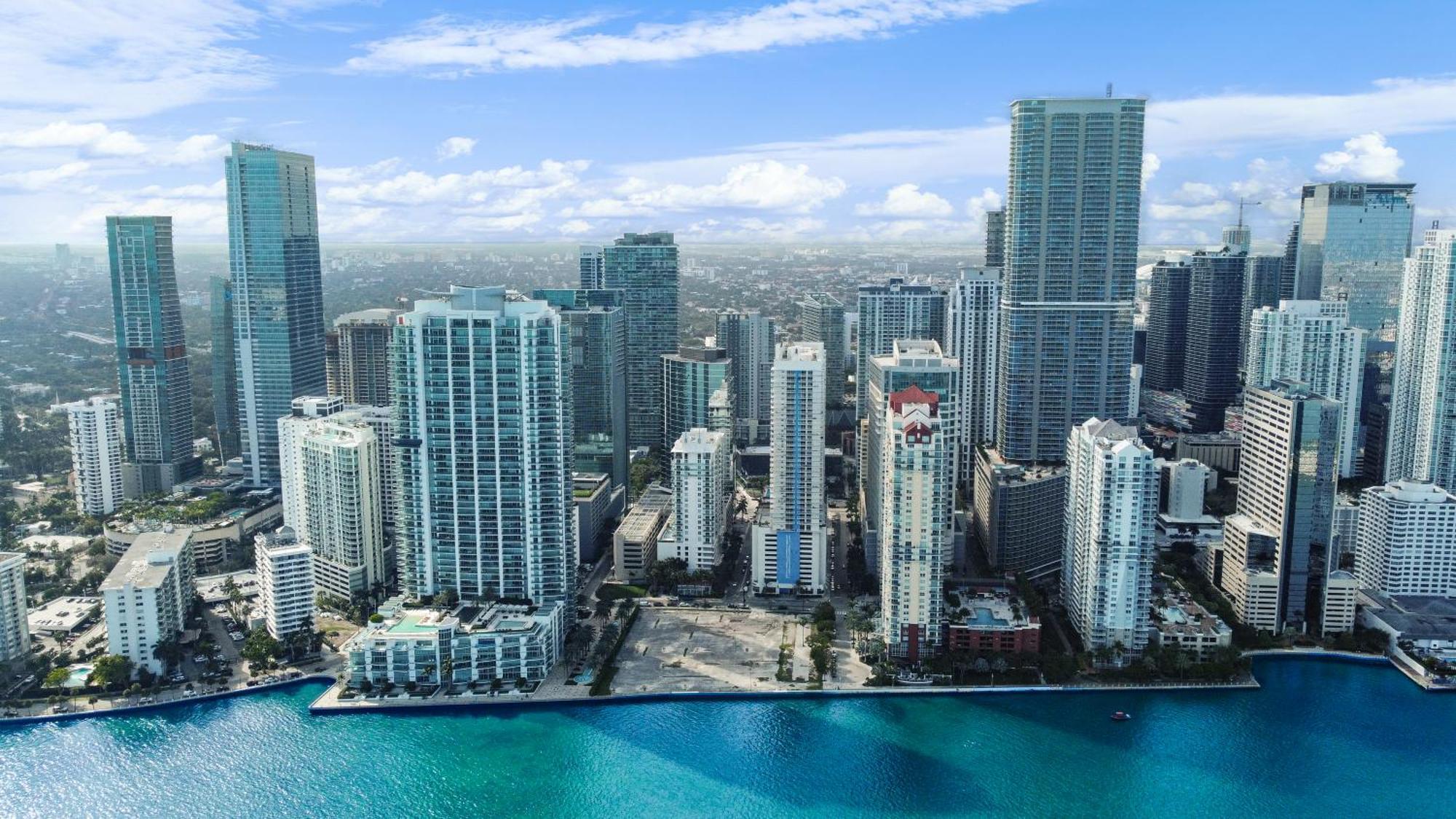 Upscale Brickell 3 Bedroom With Water Views And Free Parking Miami Exterior photo